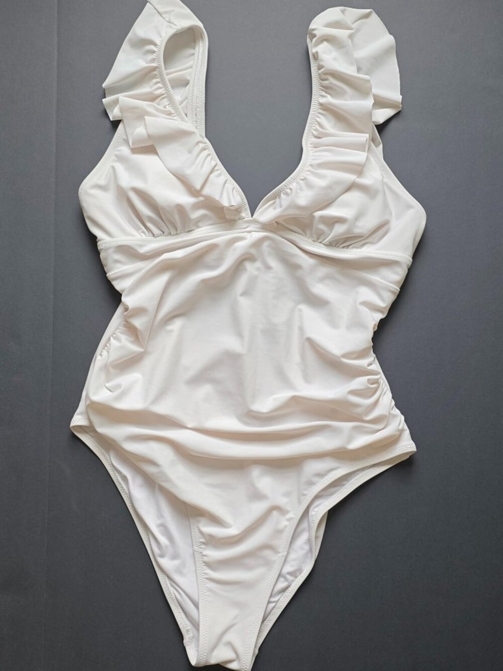 Cupshe White Ruffle One Piece Swimsuit Size L Plunge V Neck